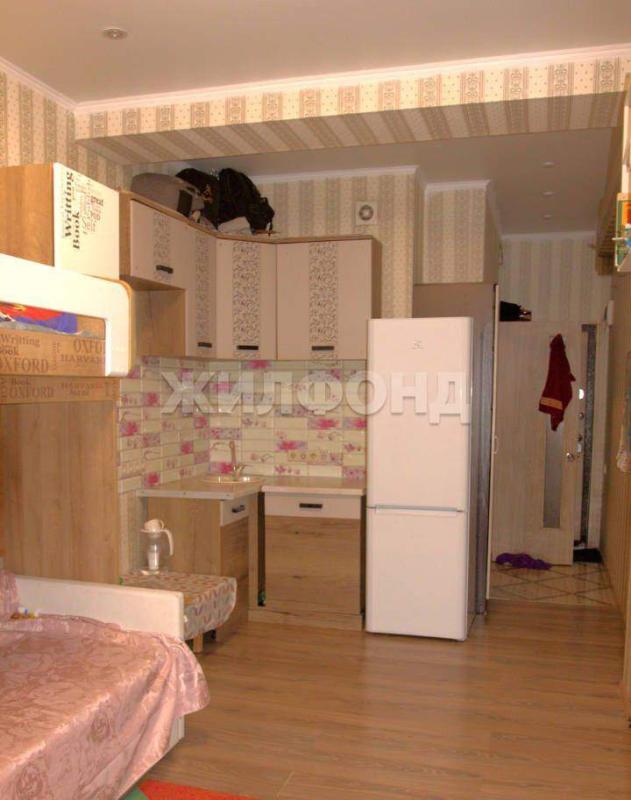 2-комн. квартира, 42 м², 3/6 этаж