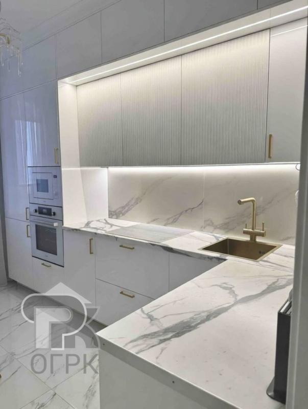 3-комн. квартира, 67 м², 18/22 этаж