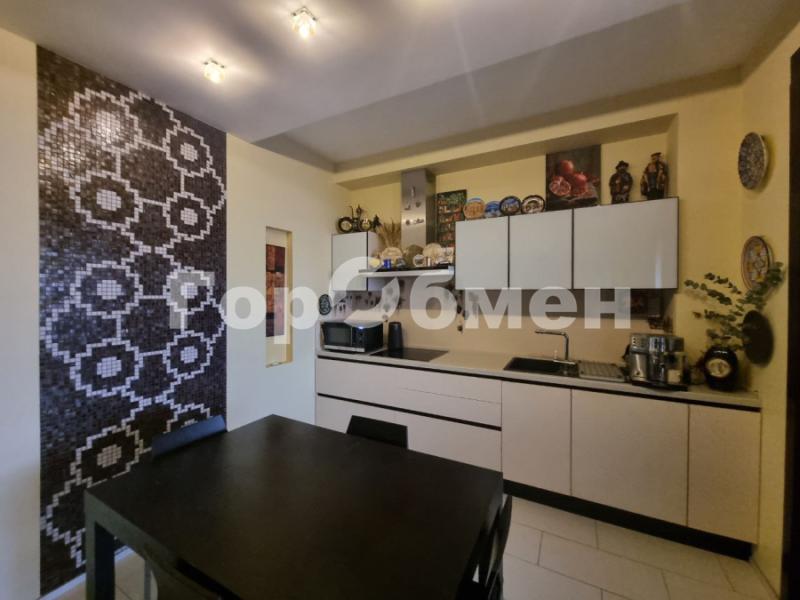 3-комн. квартира, 112 м², 16/25 этаж