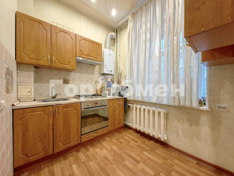 2-комн. квартира, 50 м², 1/5 этаж