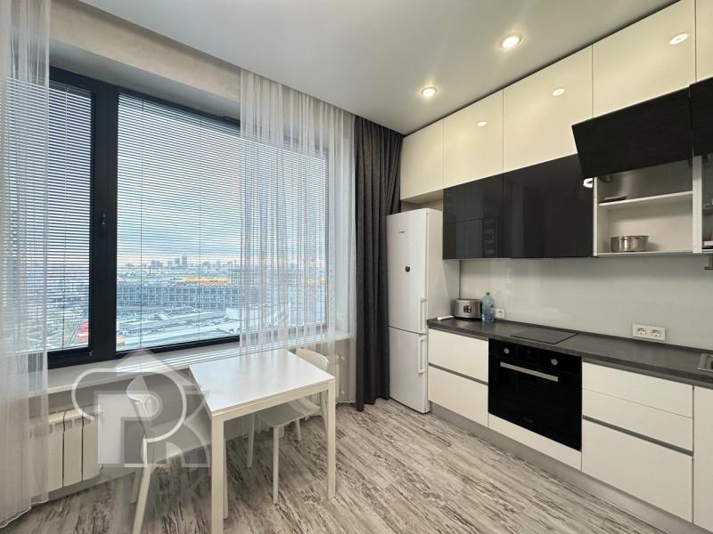 1-комн. квартира, 40 м², 11/16 этаж