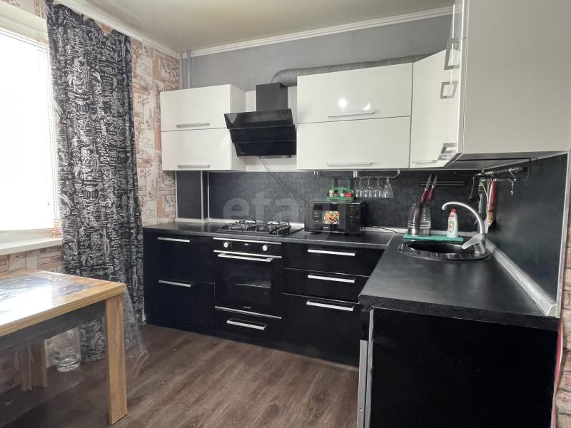2-комн. квартира, 64 м², 7/10 этаж