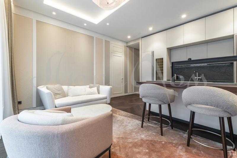 2-комн. квартира, 64 м², 3/10 этаж