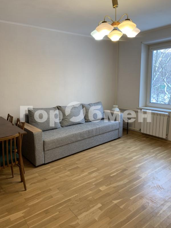 2-комн. квартира, 38 м², 3/12 этаж