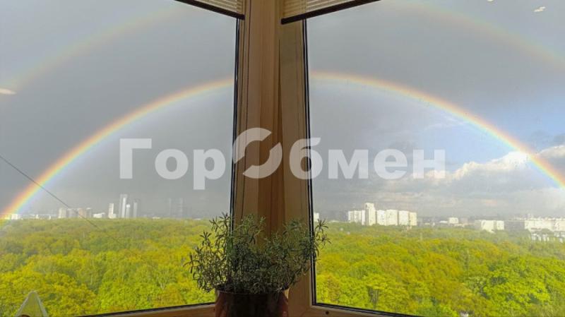 2-комн. квартира, 52 м², 14/17 этаж