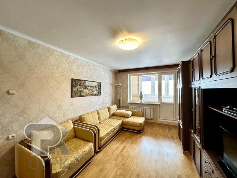 2-комн. квартира, 60 м², 10/17 этаж