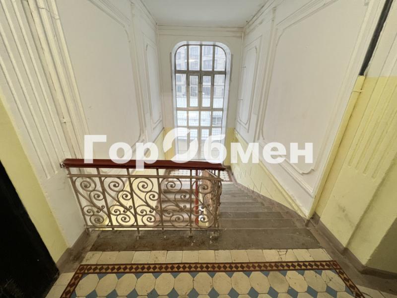 5-комн. квартира, 92 м², 4/4 этаж