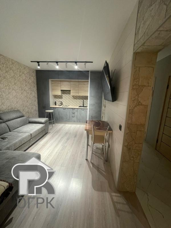 2-комн. квартира, 56 м², 3/14 этаж