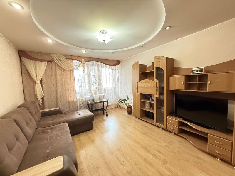 2-комн. квартира, 48 м², 3/10 этаж