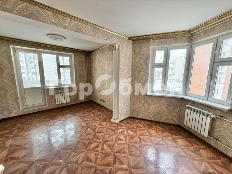 2-комн. квартира, 63 м², 7/17 этаж