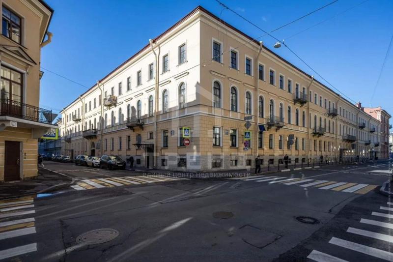 4-комн. квартира, 133 м², 1/3 этаж