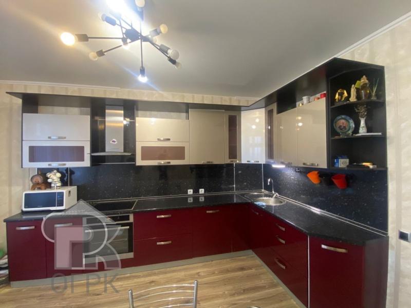 2-комн. квартира, 75 м², 14/16 этаж