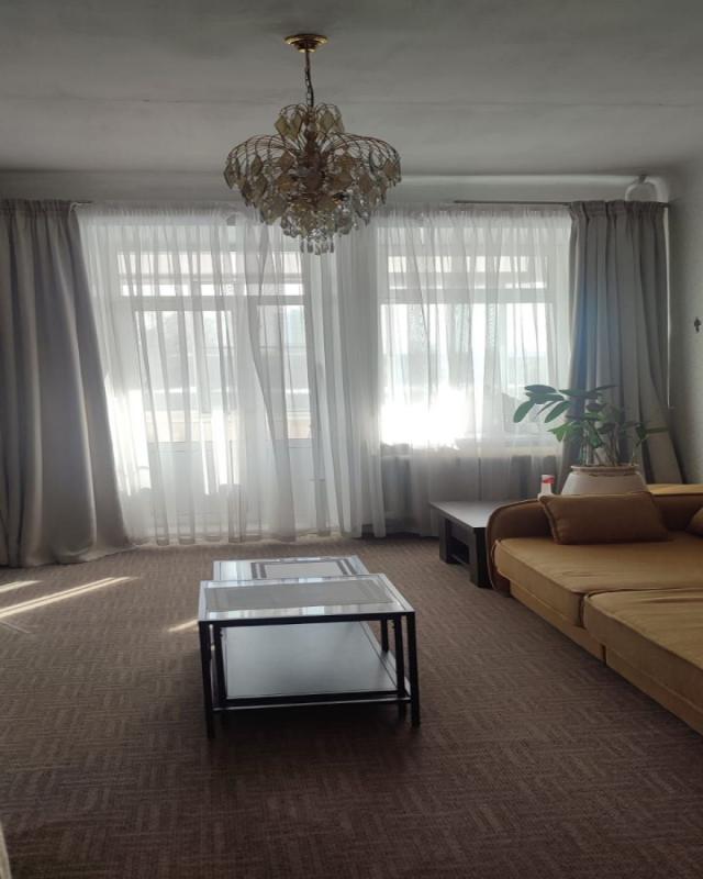 3-комн. квартира, 75 м², 4/5 этаж