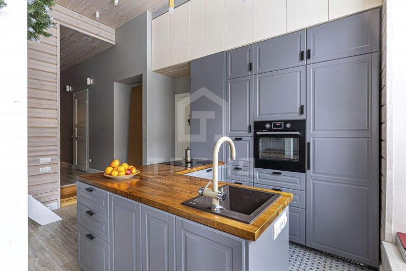 4-комн. квартира, 87 м², 1/3 этаж