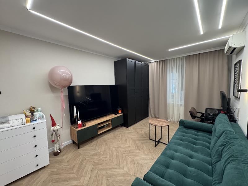 2-комн. квартира, 47 м², 1/9 этаж
