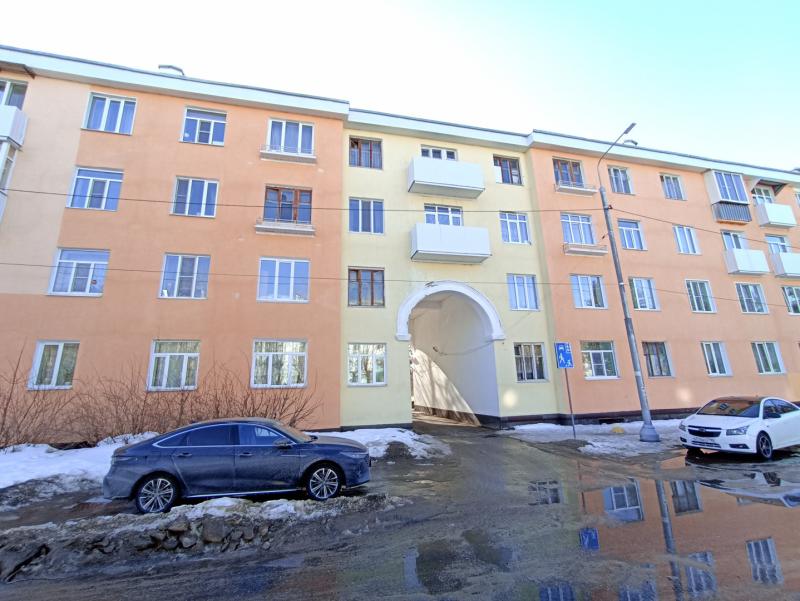 2-комн. квартира, 53 м², 2/4 этаж