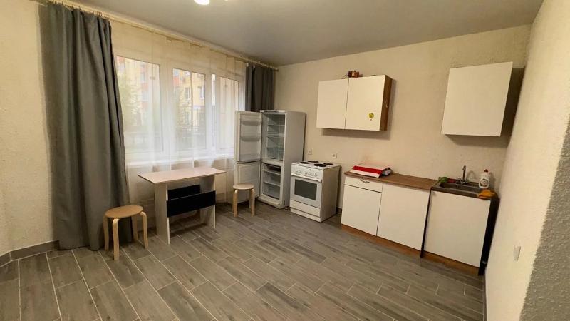 3-комн. квартира, 96 м², 1/17 этаж