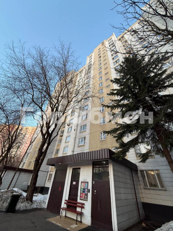 1-комн. квартира, 37 м², 1/17 этаж