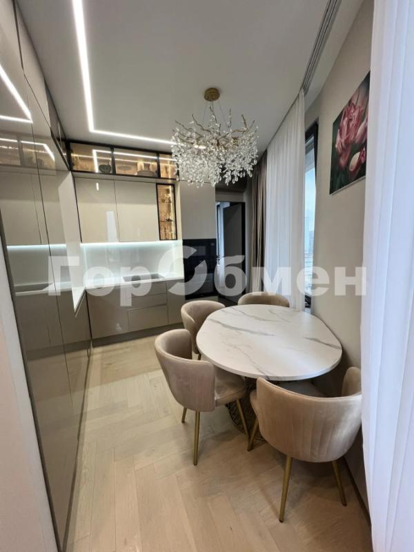 3-комн. квартира, 70 м², 18/26 этаж