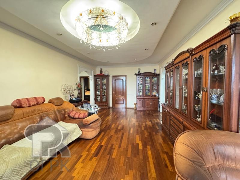 4-комн. квартира, 97 м², 7/17 этаж