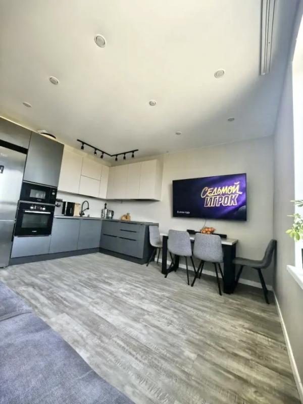 3-комн. квартира, 67 м², 14/16 этаж