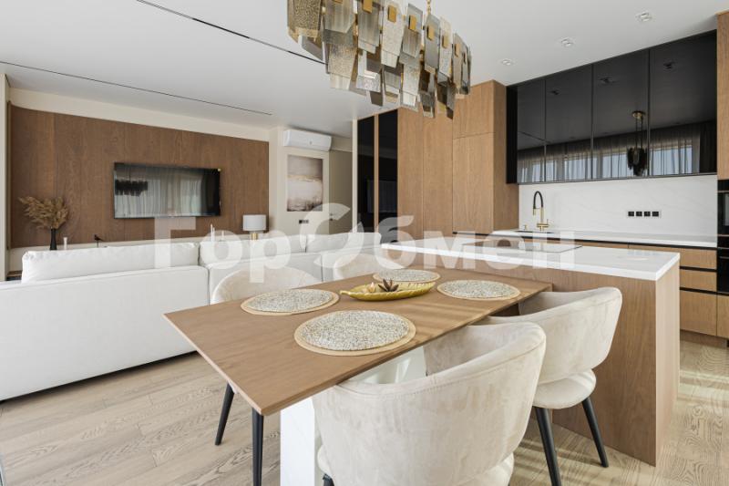 3-комн. квартира, 115 м², 17/30 этаж