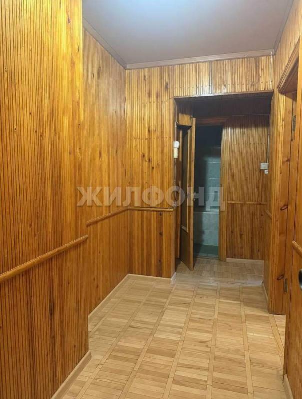 2-комн. квартира, 47 м², 3/5 этаж