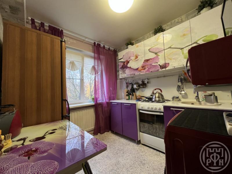 3-комн. квартира, 55 м², 4/5 этаж