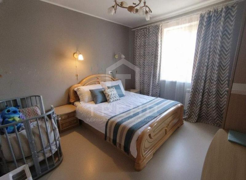 2-комн. квартира, 57 м², 4/12 этаж