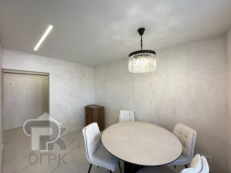 3-комн. квартира, 57 м², 4/9 этаж