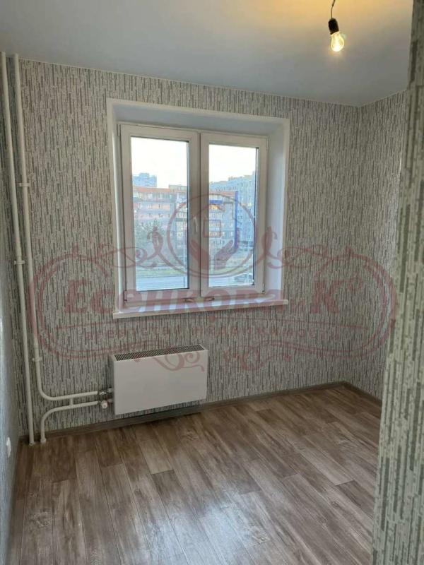 2-комн. квартира, 47 м², 3/10 этаж