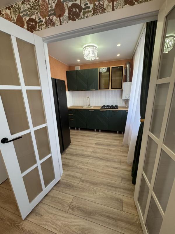 3-комн. квартира, 55 м², 5/5 этаж