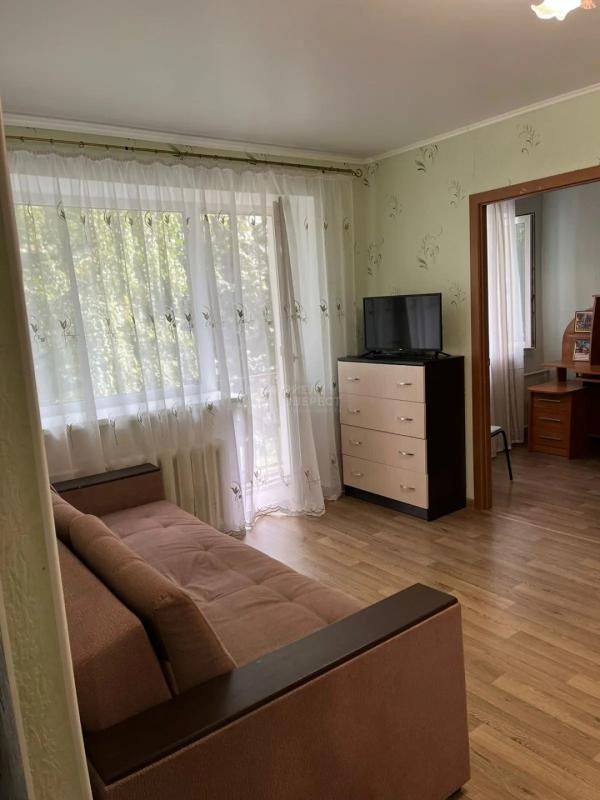 2-комн. квартира, 43 м², 3/5 этаж