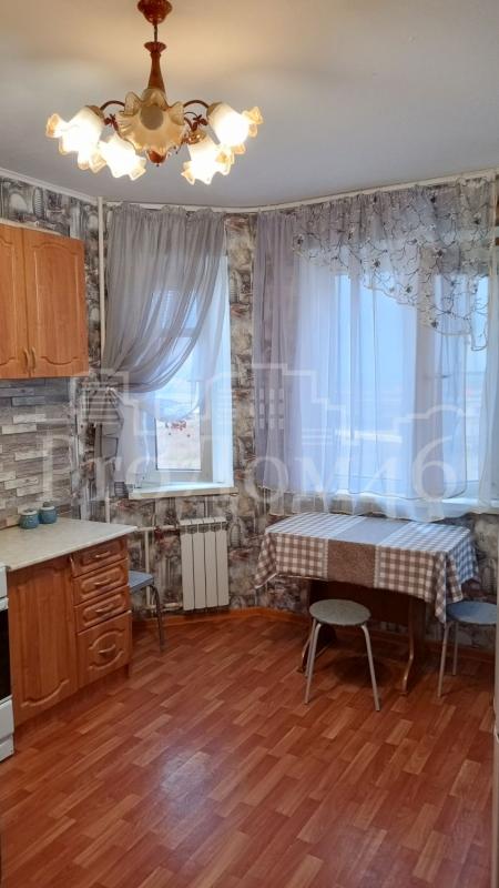 2-комн. квартира, 58 м², 9/17 этаж