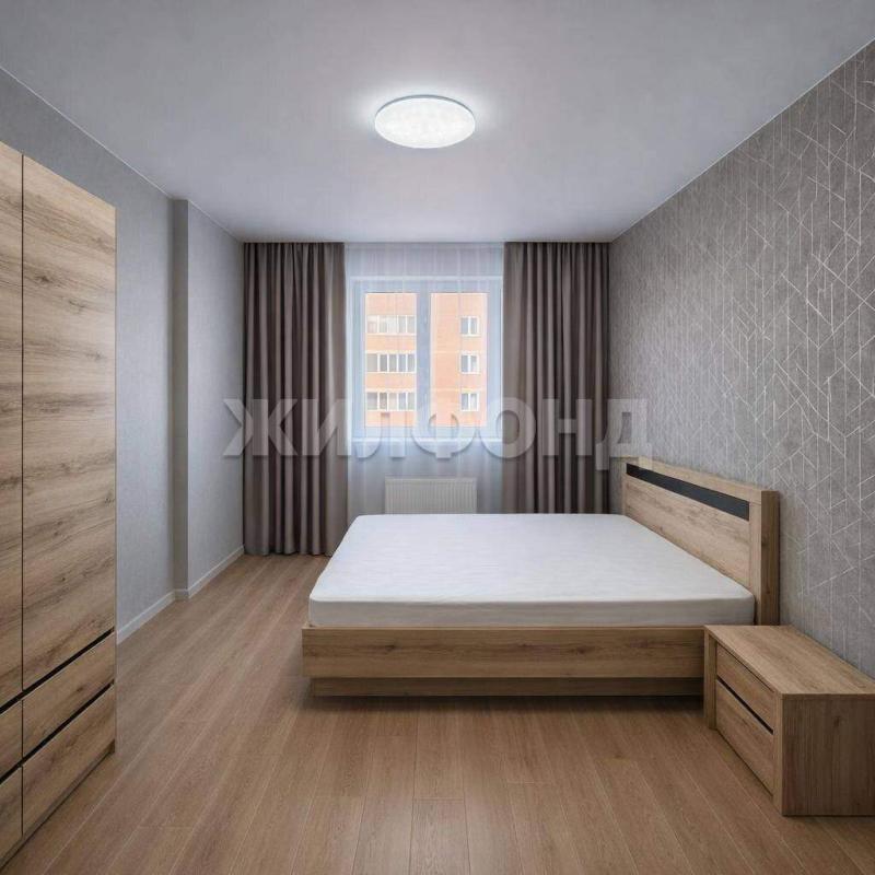 2-комн. квартира, 61 м², 18/22 этаж