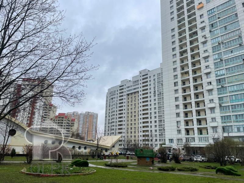 3-комн. квартира, 76 м², 3/17 этаж