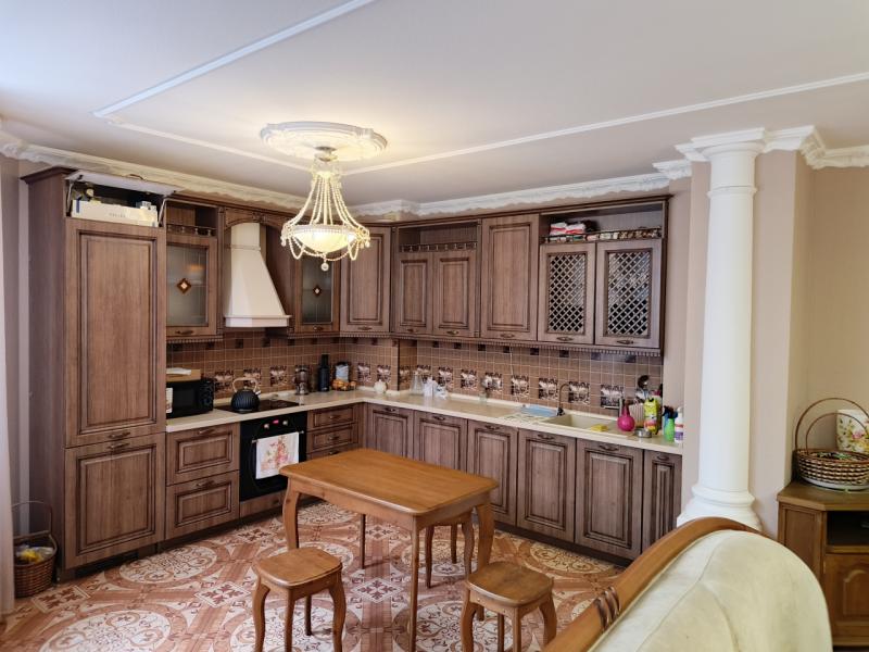 4-комн. квартира, 130 м², 4/25 этаж