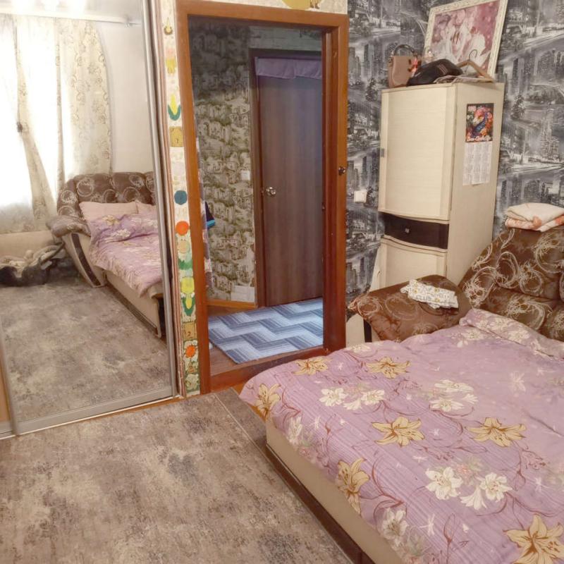 2-комн. квартира, 49 м², 1/2 этаж