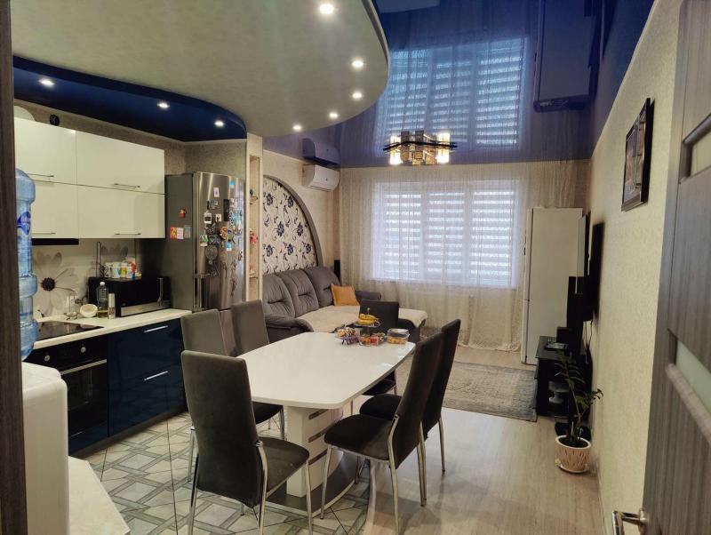 3-комн. квартира, 94 м², 18/24 этаж
