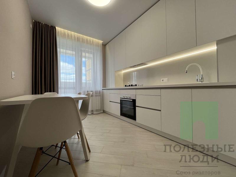 2-комн. квартира, 58 м², 8/9 этаж