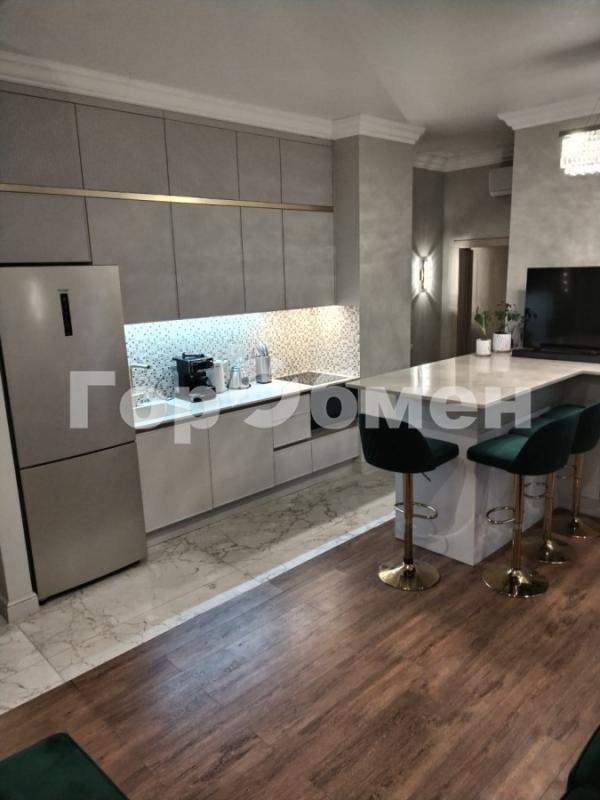 3-комн. квартира, 67 м², 8/21 этаж