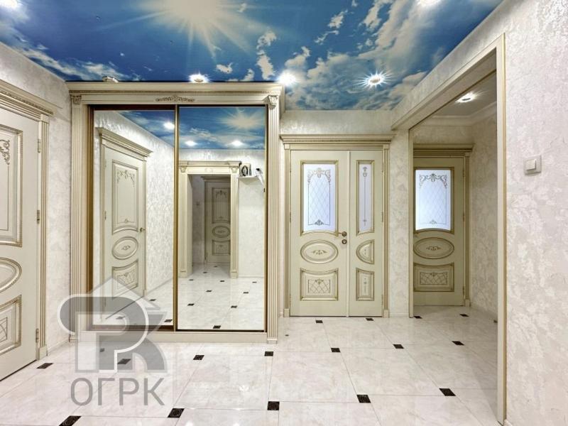 4-комн. квартира, 110 м², 8/27 этаж
