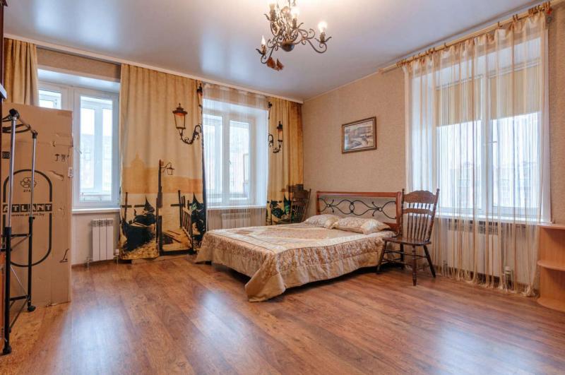 3-комн. квартира, 83 м², 4/4 этаж