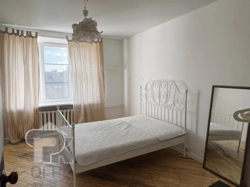 3-комн. квартира, 72 м², 6/6 этаж