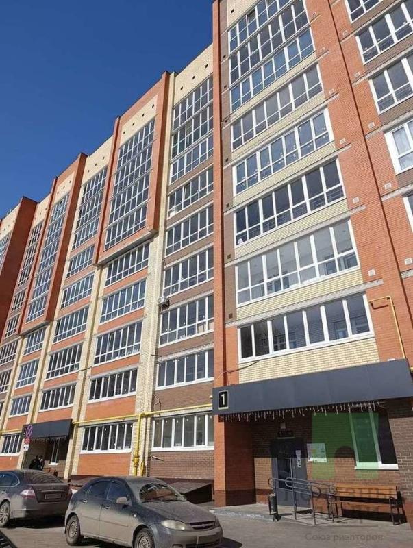 2-комн. квартира, 77 м², 2/9 этаж