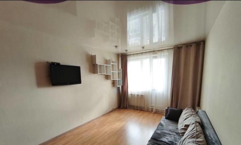 2-комн. квартира, 53 м², 7/17 этаж