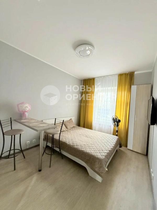 3-комн. квартира, 71 м², 1/9 этаж