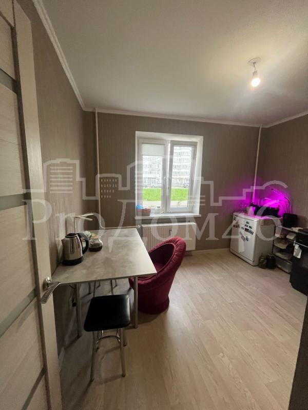 1-комн. квартира, 35 м², 1/17 этаж