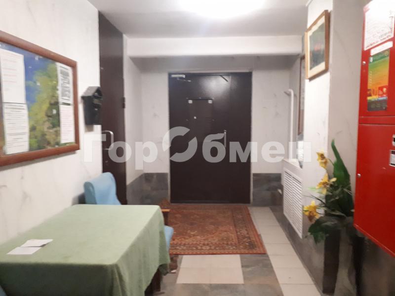 2-комн. квартира, 44 м², 1/14 этаж