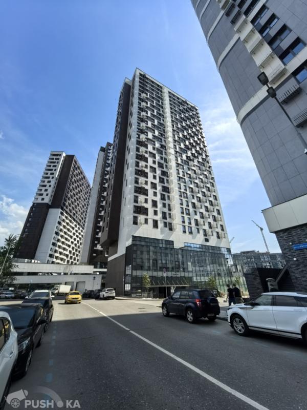 2-комн. квартира, 76 м², 19/27 этаж